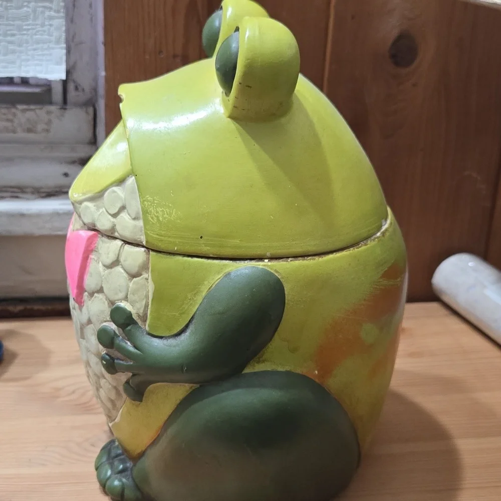Vintage Cookie Jar Holt Howard Anthropomorphic Frog 9